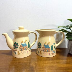 Vermillion Welcome To My Home Tea Pot and Pitcher Set Taiwan 6-7"